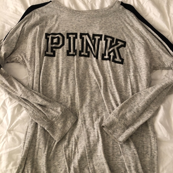 VS PINK Long Sleeve Tee - Picture 1 of 4